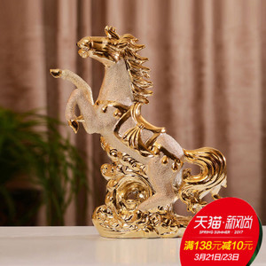 马上有惊喜 羽皓杰中老年羽绒服饰与陶瓷工艺品的完美结合